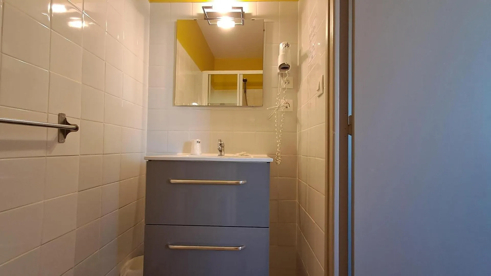 **  Hotel L'Herbier D'Orange Оранж Франция