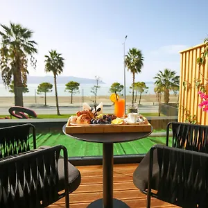 Charm 4*, Vlorë Albanië